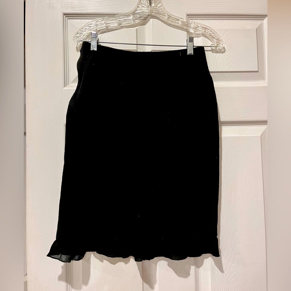 Vintage Black Business Casual Midi-skirt / Pencil Skirt with Bottom Frill